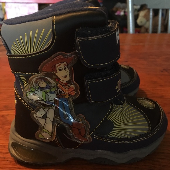 Toy story snow boots - Picture 3 of 6